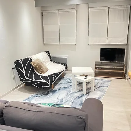 Le Briotin Moderne Plein Pied Un-sejour-a-part דירה *