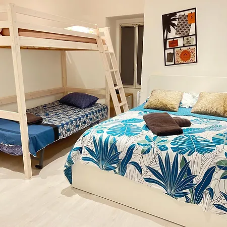 Le Briotin Moderne Plein Pied Un-sejour-a-part *